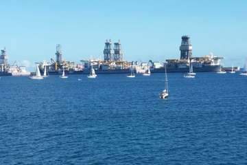 Un día espléndido despide a su paso por la costa Telde a los tripulantes de la Regata ARC (Foto Jesús Ruiz Mesa y Miguel Santana)